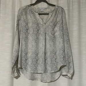 Snake print blouse size medium